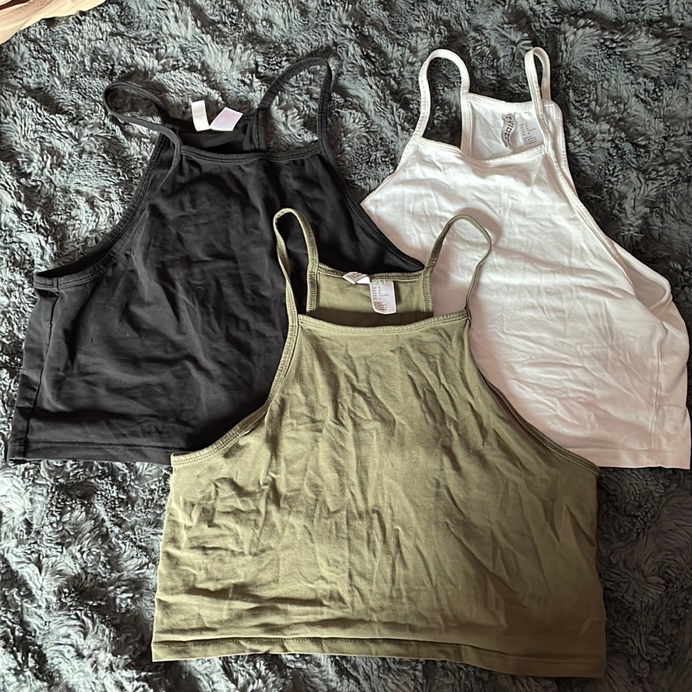 Crop tanks (3)